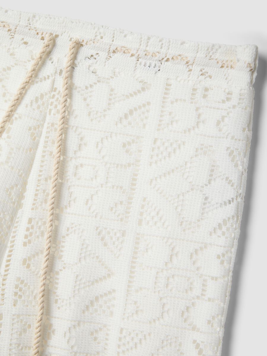 White openwork wide-leg trousers with elasticated waistband_5