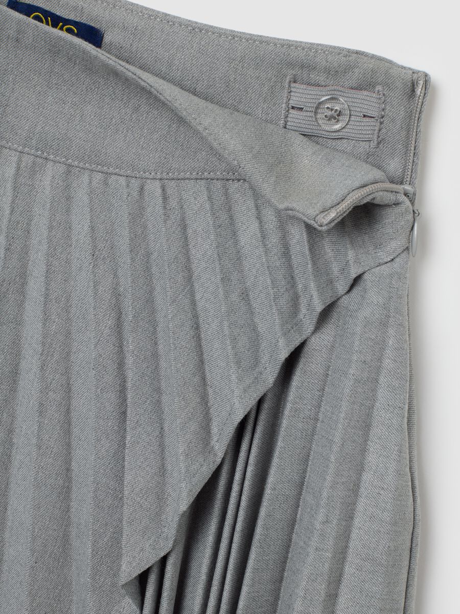 Grey pleated skirt for girls_2