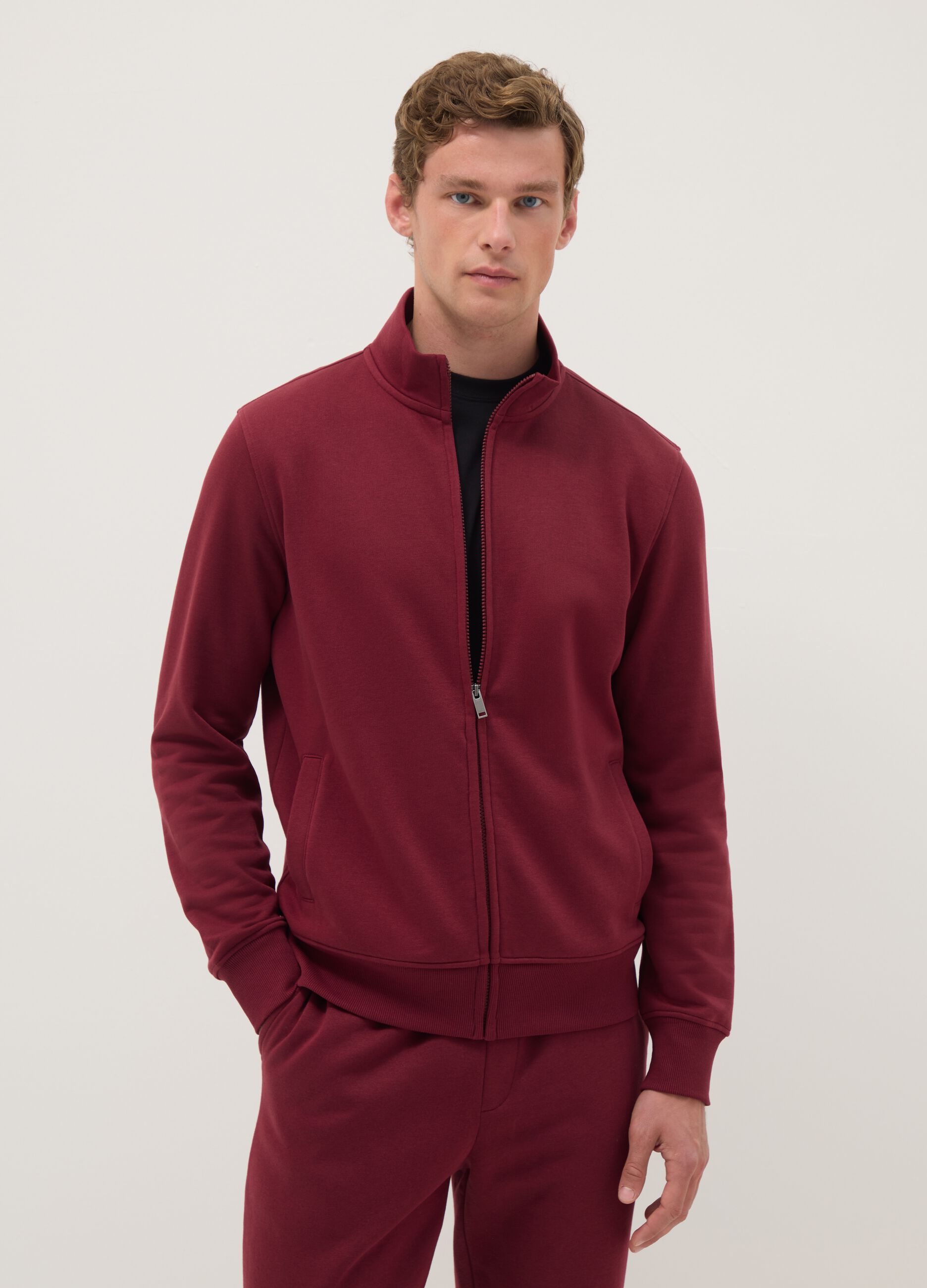 Red cotton blend regular fit hoodie with full zip