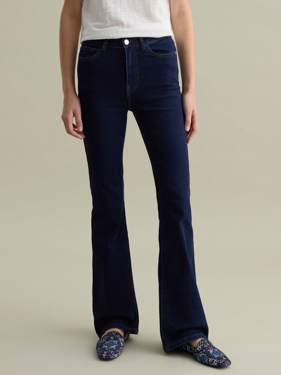 Flare-fit jeans with five pockets_1