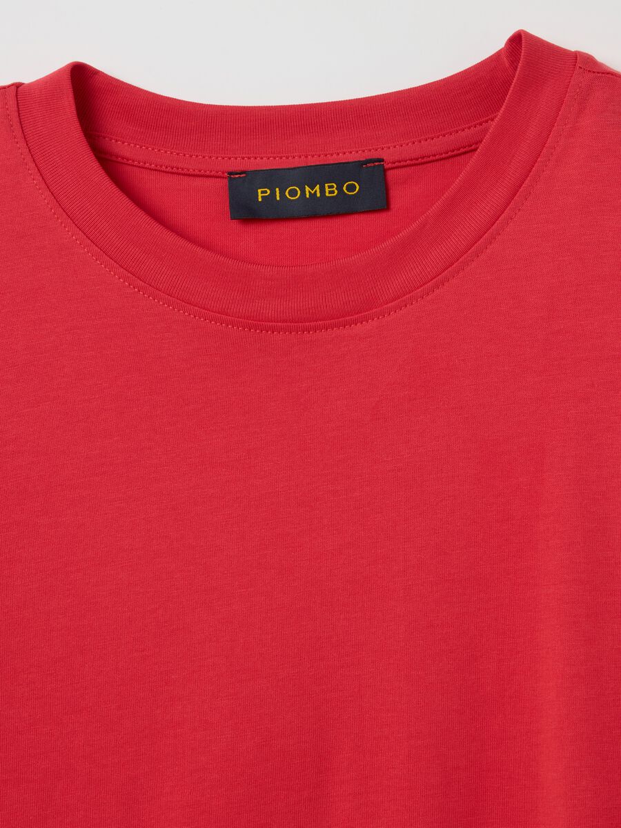 Plain cotton T-shirt with round neck._5