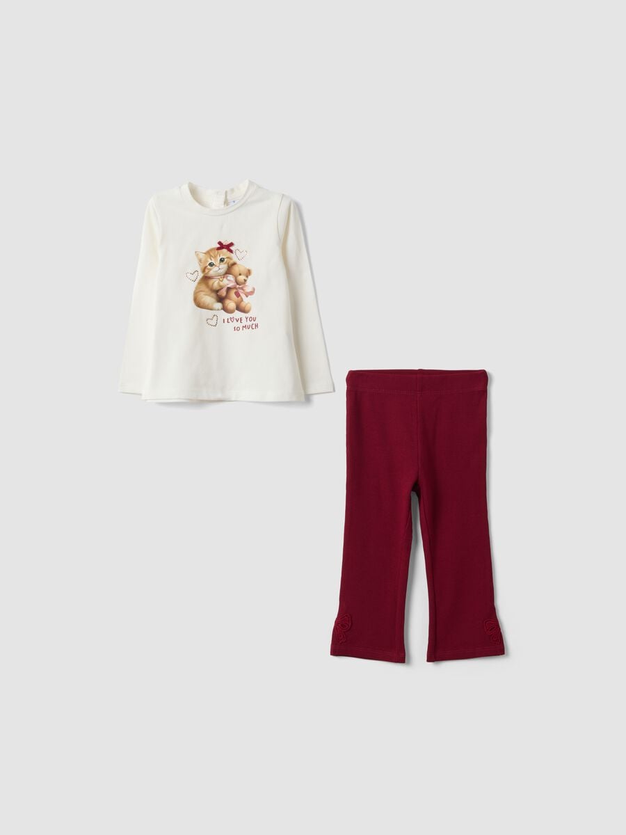 Completo bianco e rosso in cotone elasticizzato con stampa gattino per bimba_0