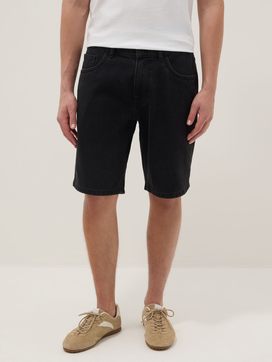 Black denim Bermuda shorts in cotton blend, regular fit_1