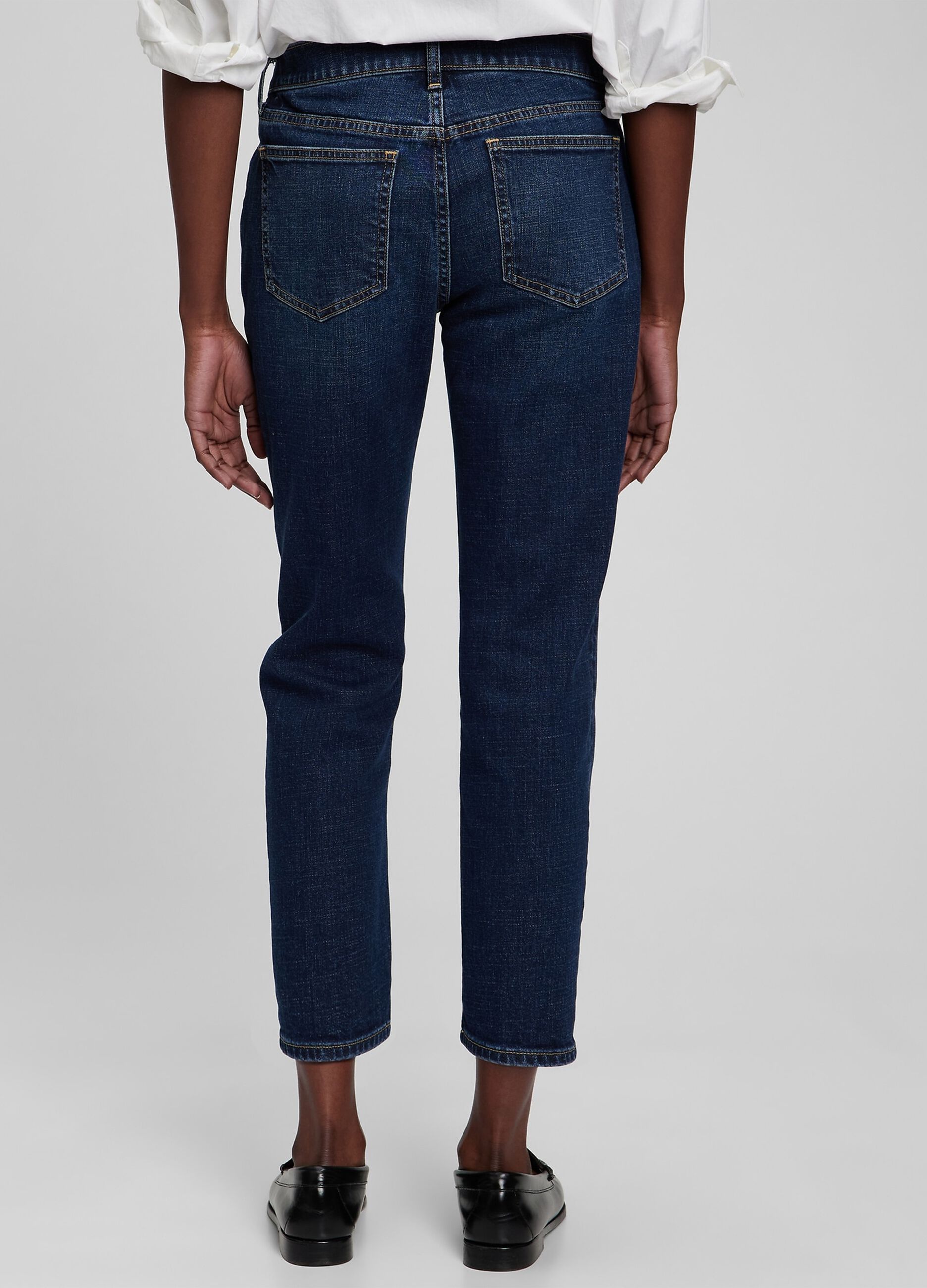 Stretch girlfriend jeans