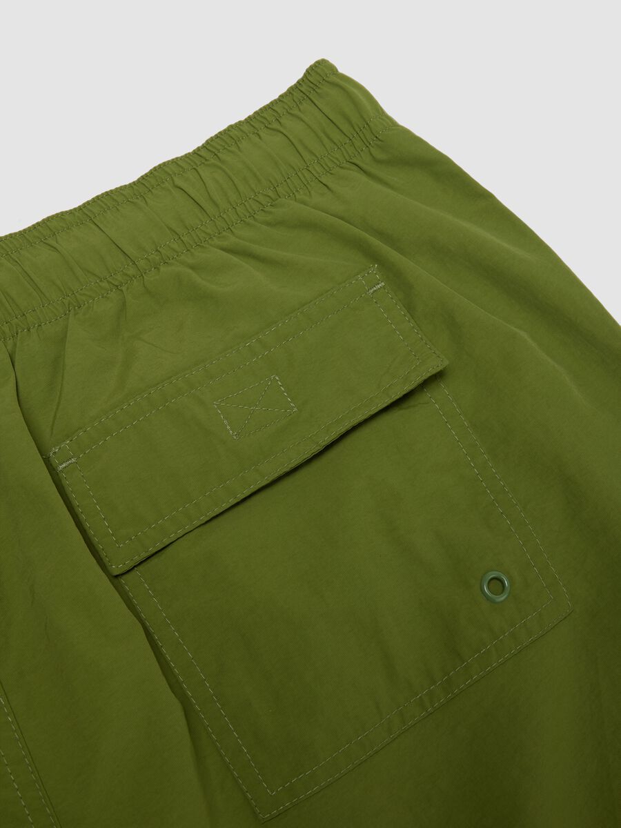 Boxer da mare verdi con vita elasticizzata e coulisse_1