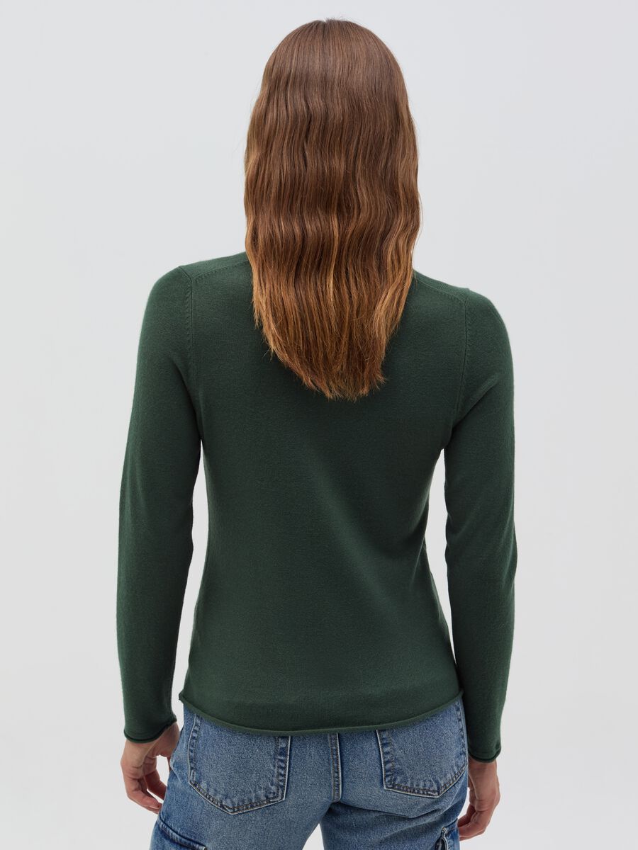 Top with round neck and small fold_2