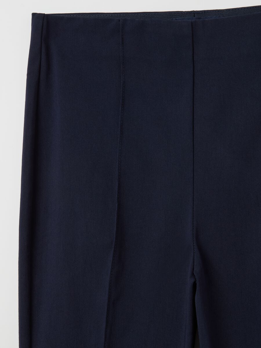 Cropped treggings with embossed seams_5