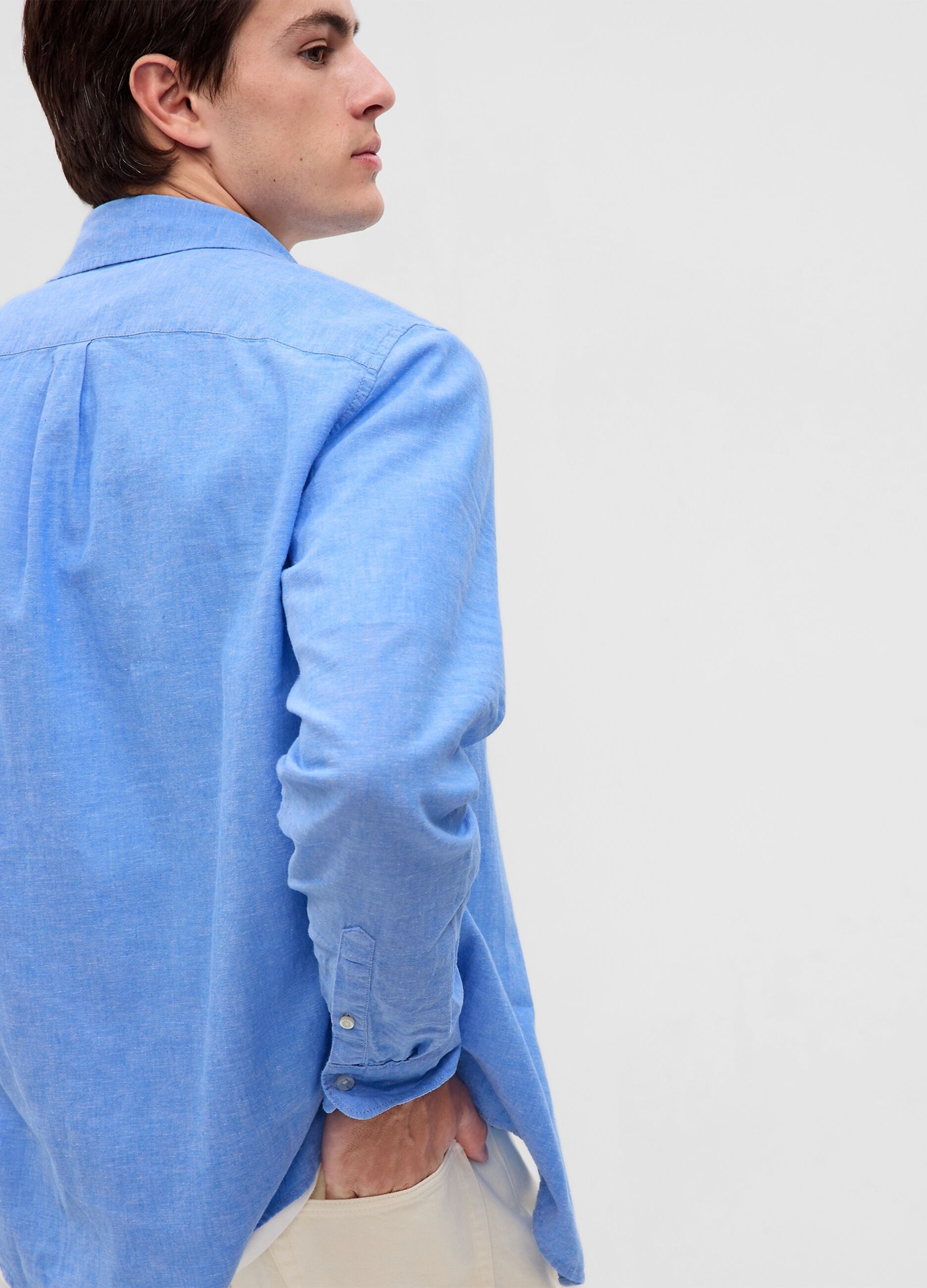 Linen and cotton shirt with pocket