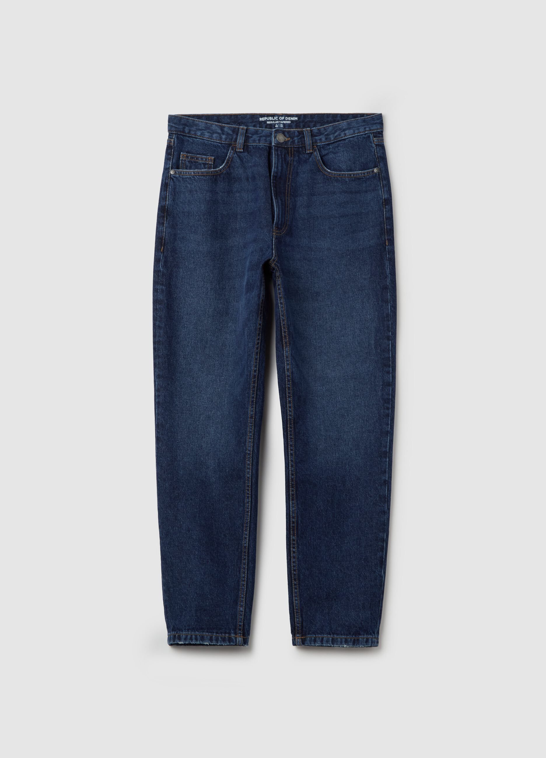 Jeans regular tapered fit con scoloriture