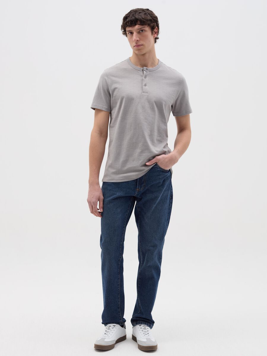 Cotton T-shirt with granddad neckline_1