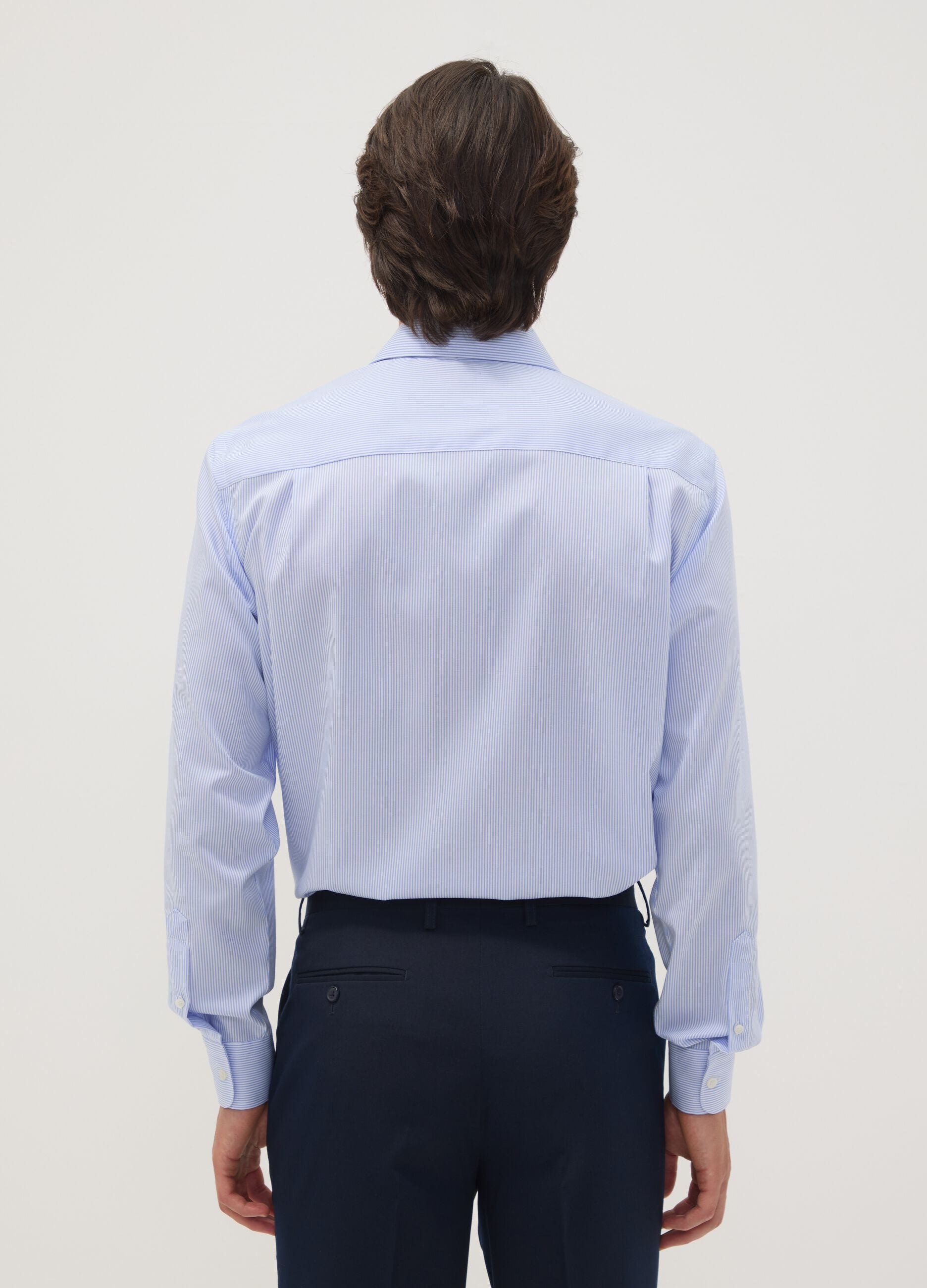 Light blue striped pure cotton shirt with classic collar, regular fit