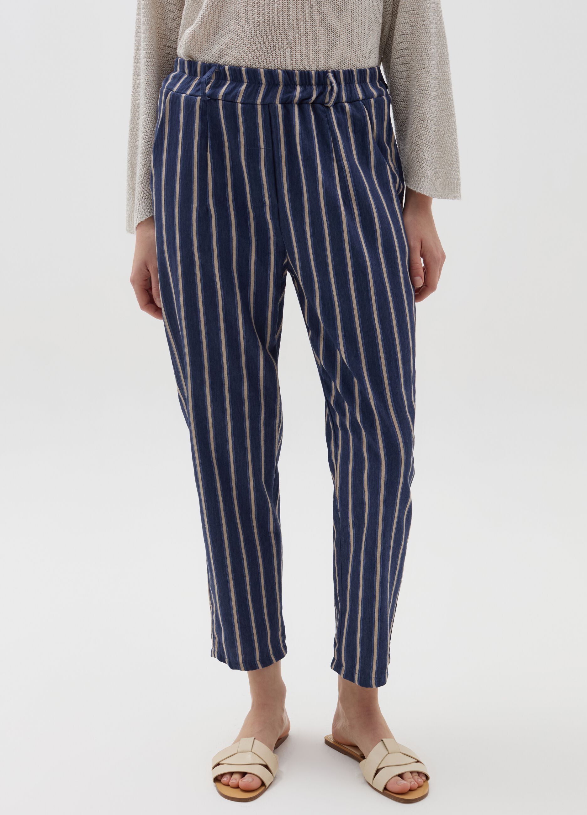 Crop cigarette trousers with stripes