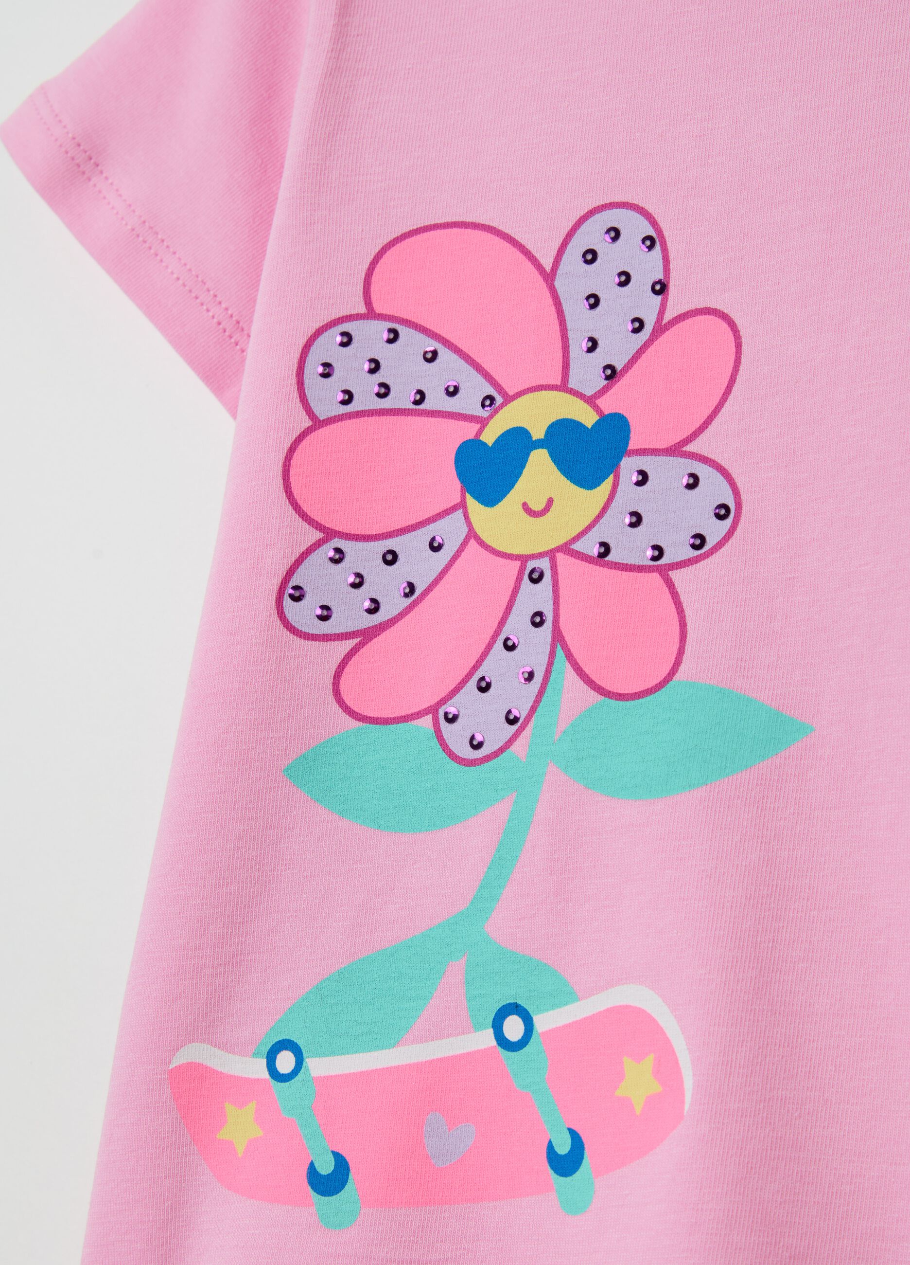 T-shirt with skater flower and diamantés