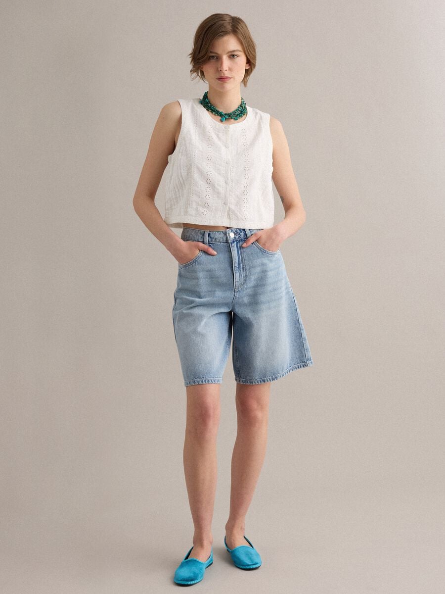 White pure cotton broderie anglaise top_2