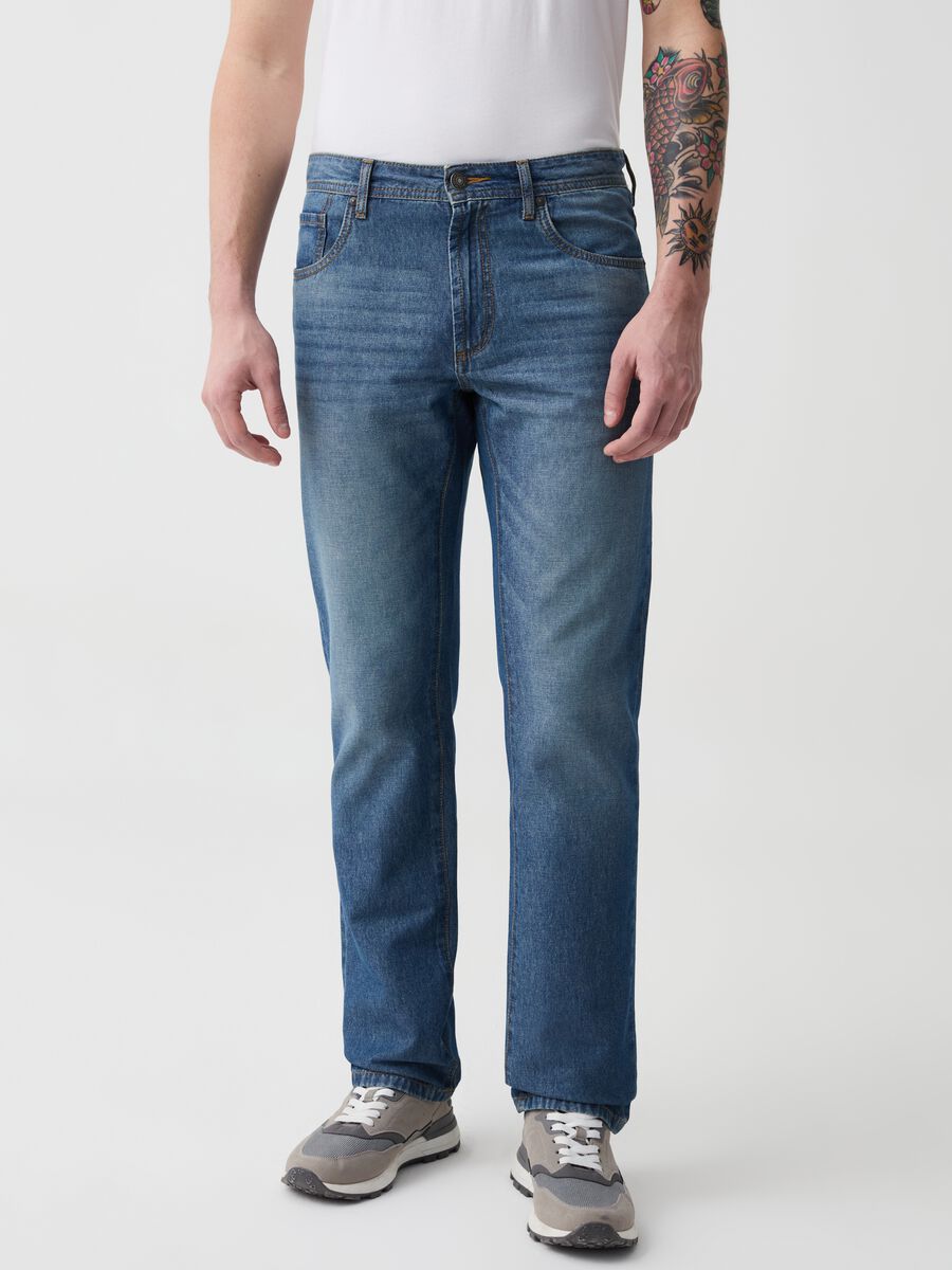 Regular-fit jeans with five pockets_1