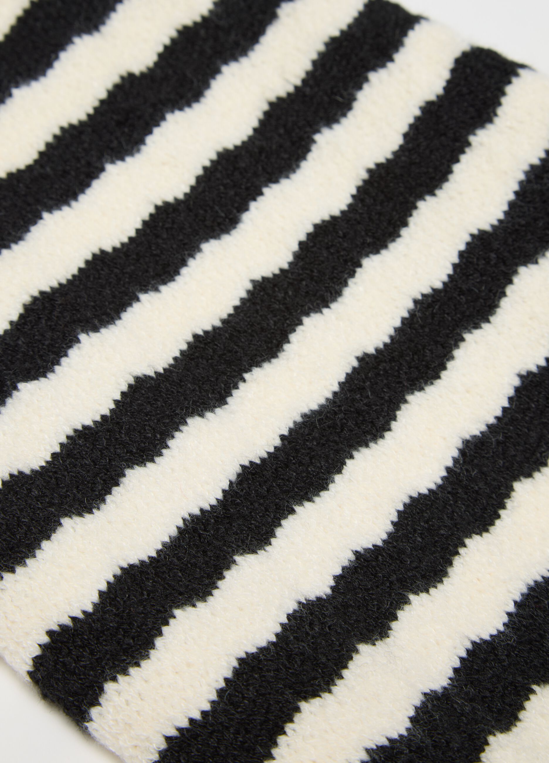 Girls' Black and White Striped Scarf