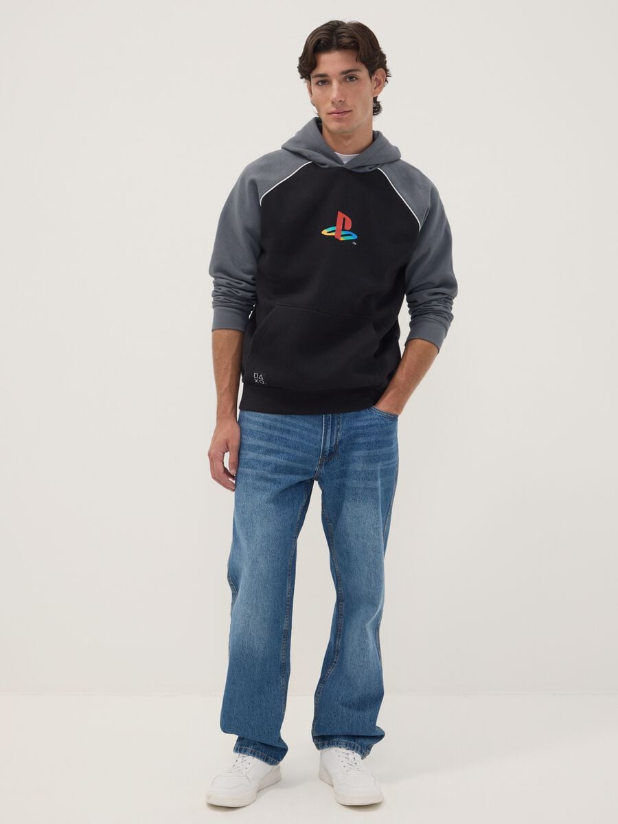 Felpa nera in misto cotone con cappuccio e stampa PlayStation_1