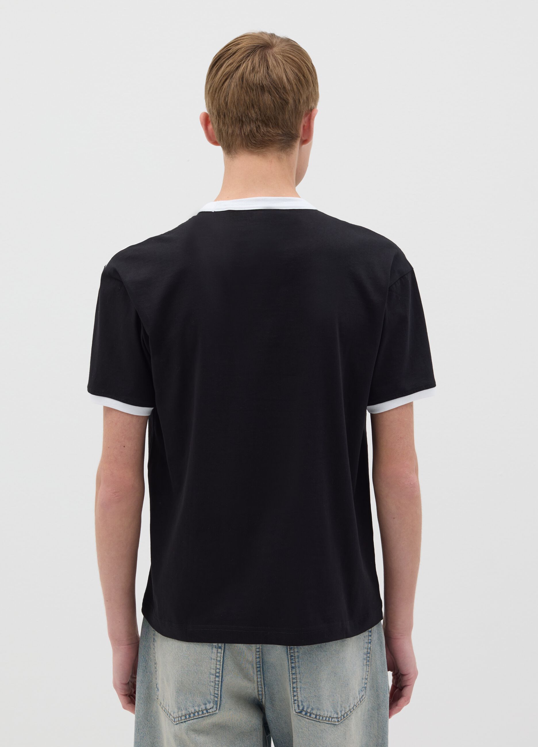 Black T-shirt with contrasting edging