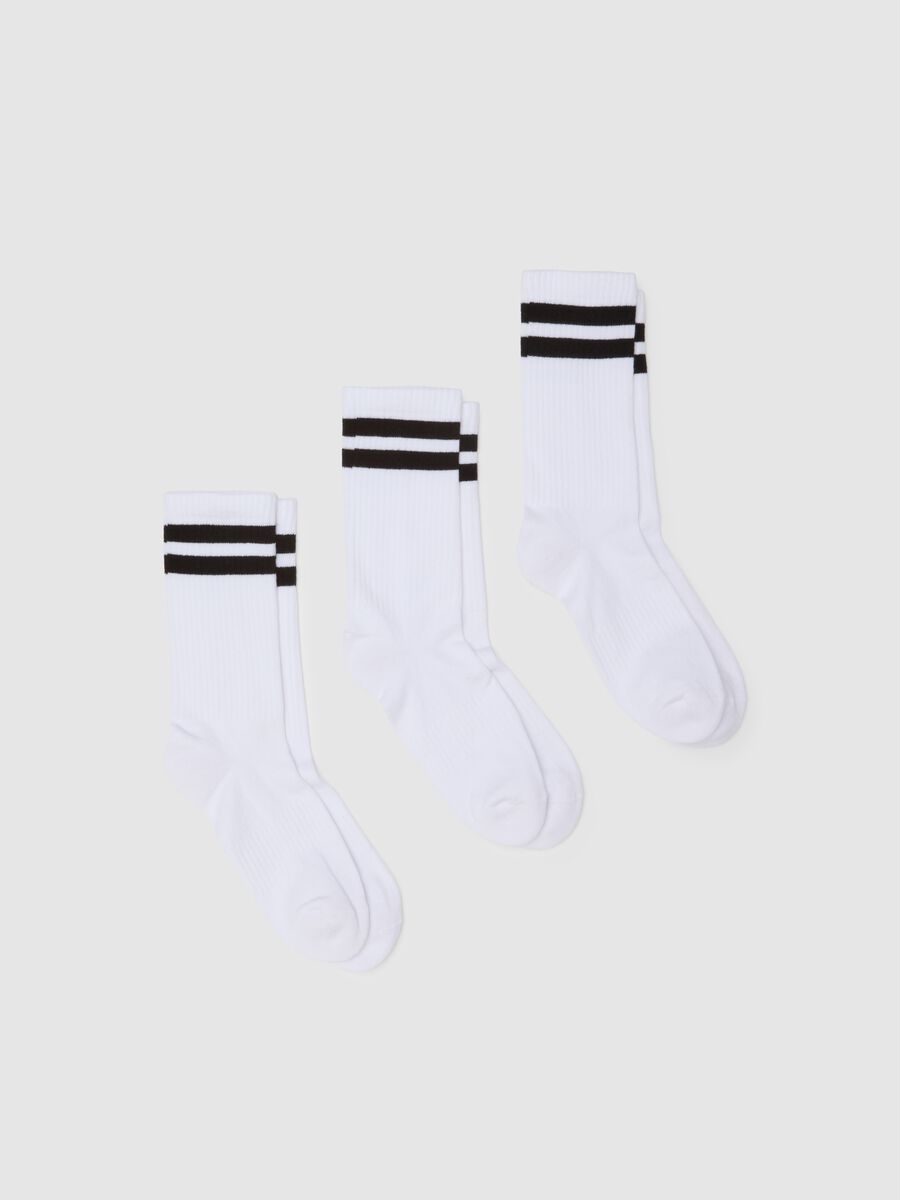 Three-pack of white elasticated tennis socks_0