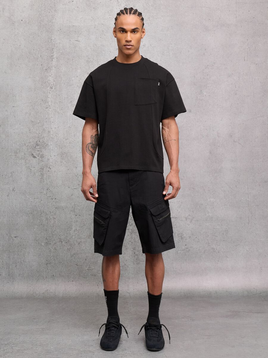 Graphic T-shirt Pocket Black_4
