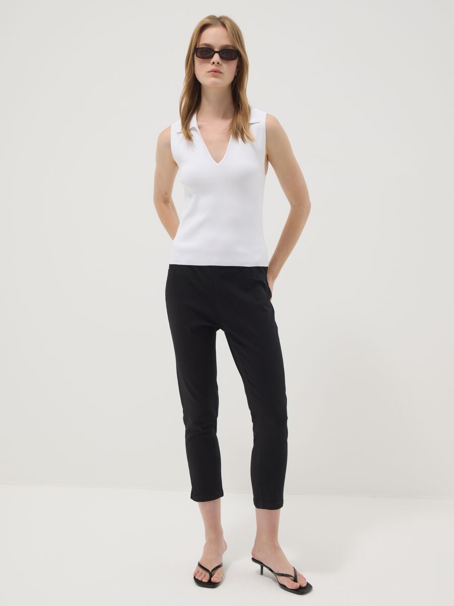White viscose-blend top with collar_1