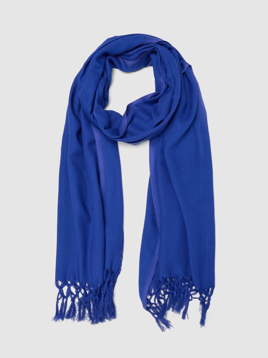 Sciarpa in misto viscosa e lino blu con frange_0