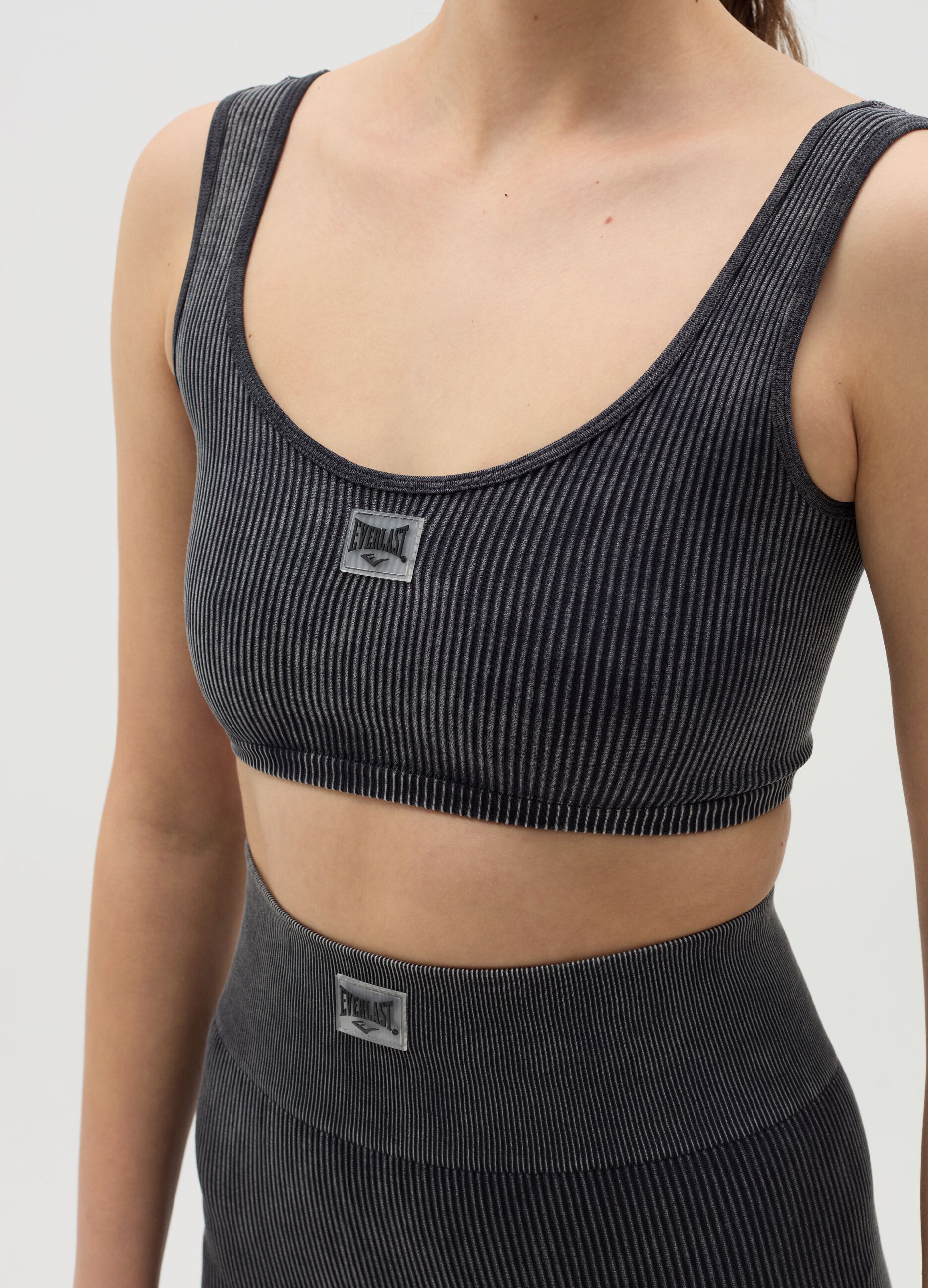 Grey ribbed crop sports top