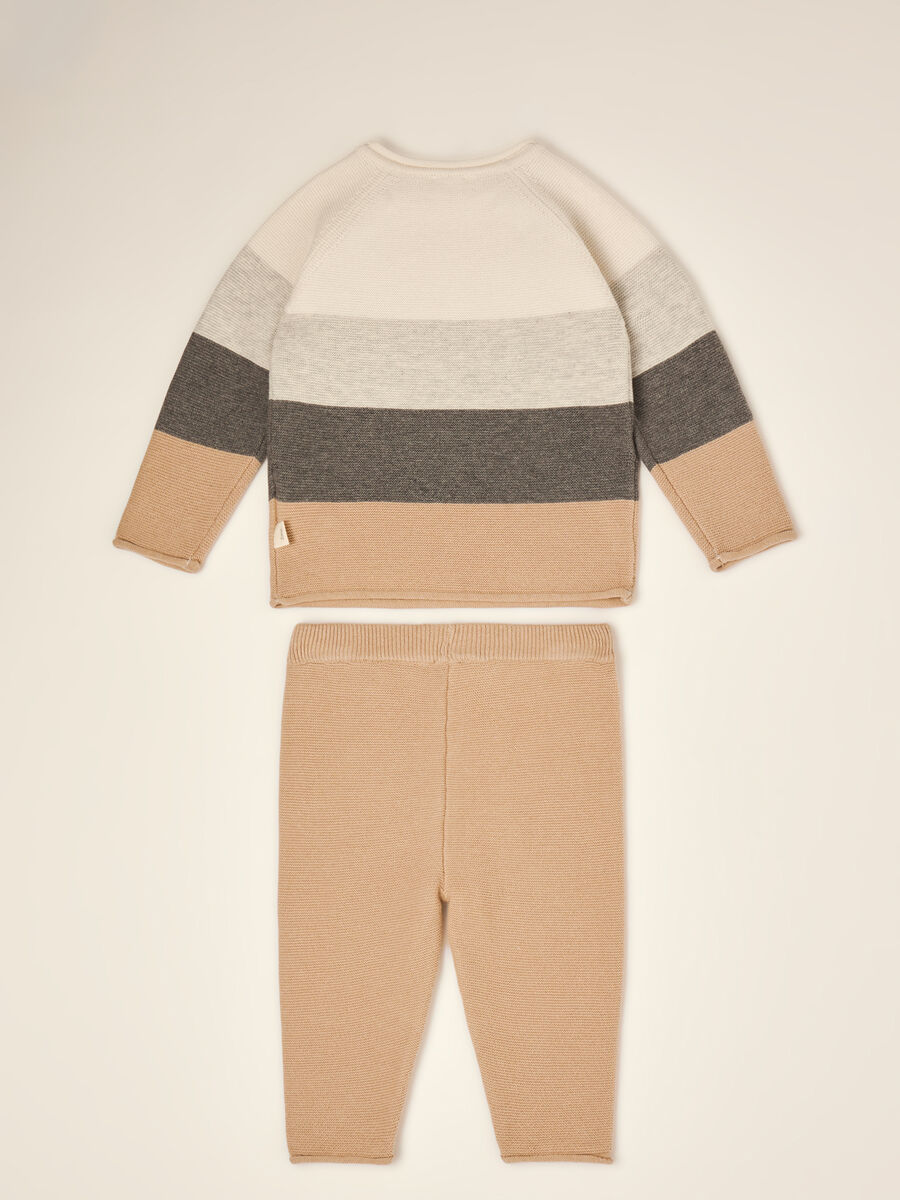 Completo beige in puro cotone con maglia e pantaloni_1