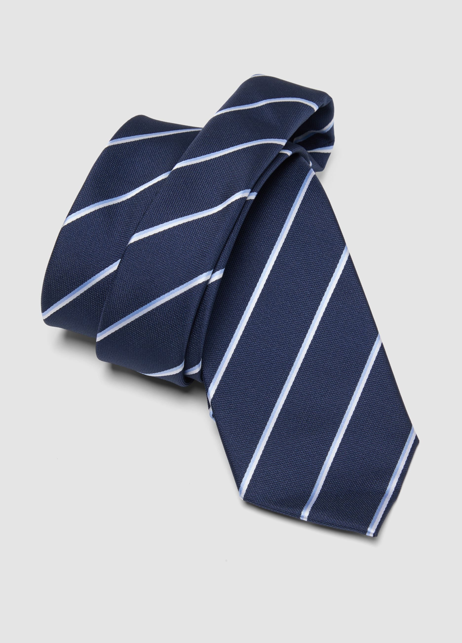 Blue striped tie, 7.5 cm blade