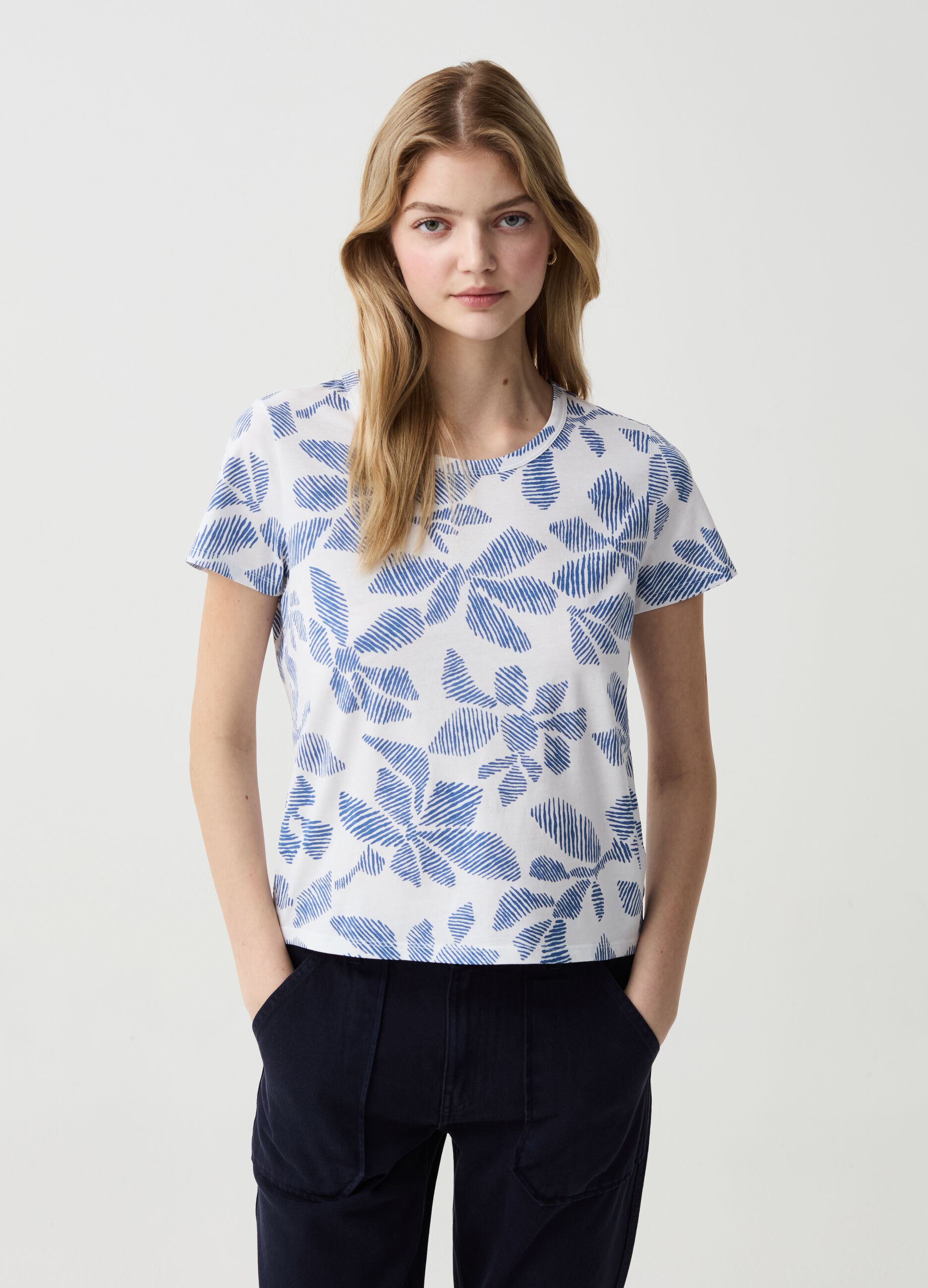 T-shirt in cotone con stampa all-over