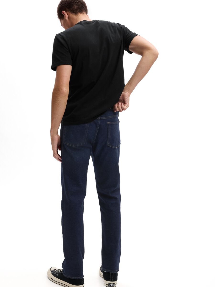 Straight-fit jeans with mid-rise waist_1