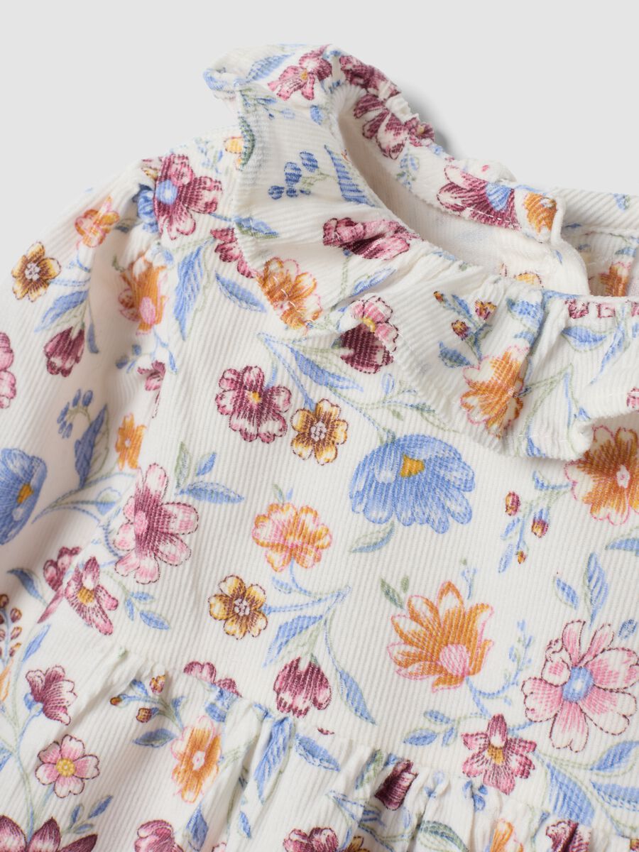White crew-neck dress in pure organic cotton with floral print_2