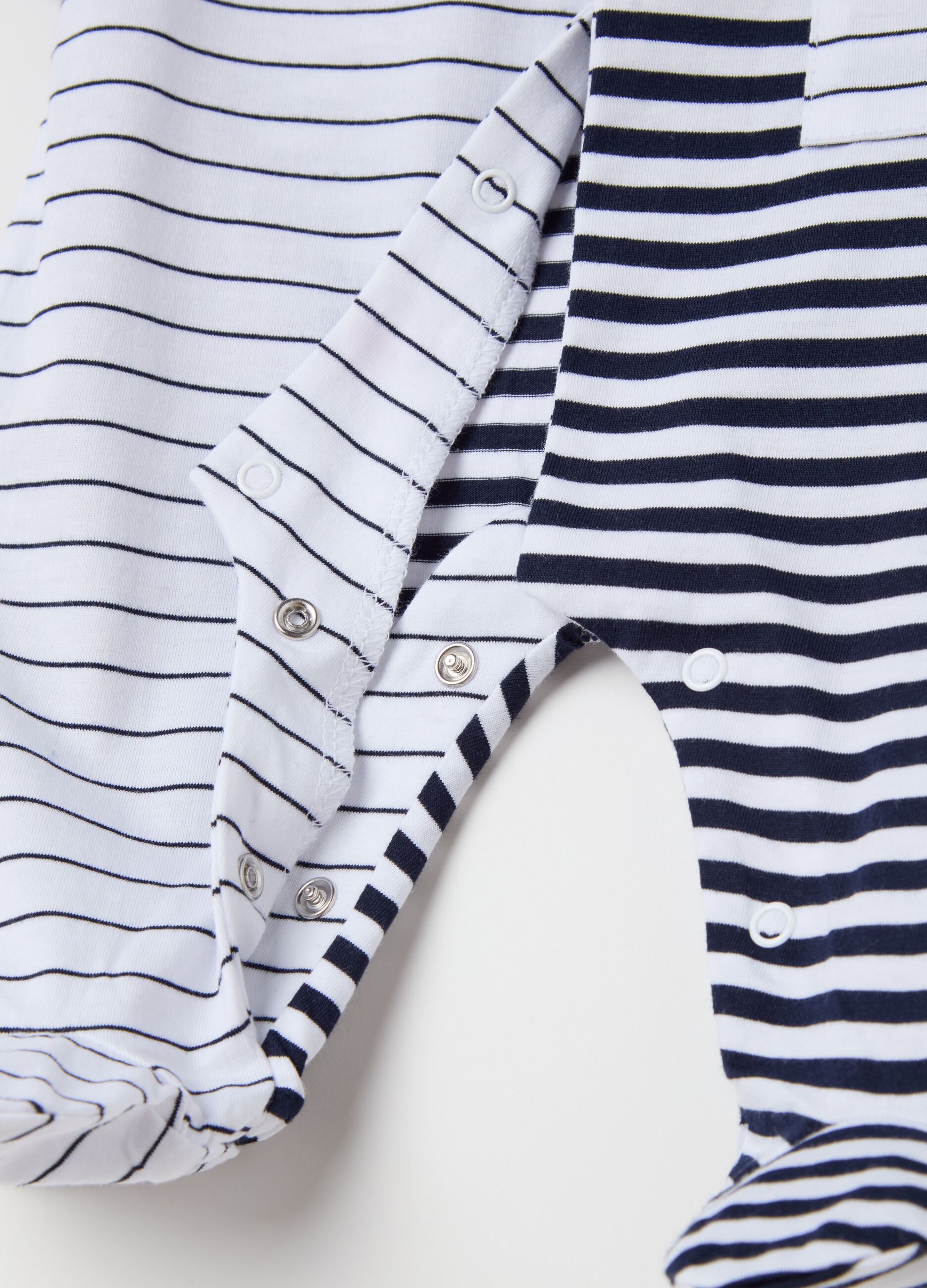 Onesie in striped cotton with feet