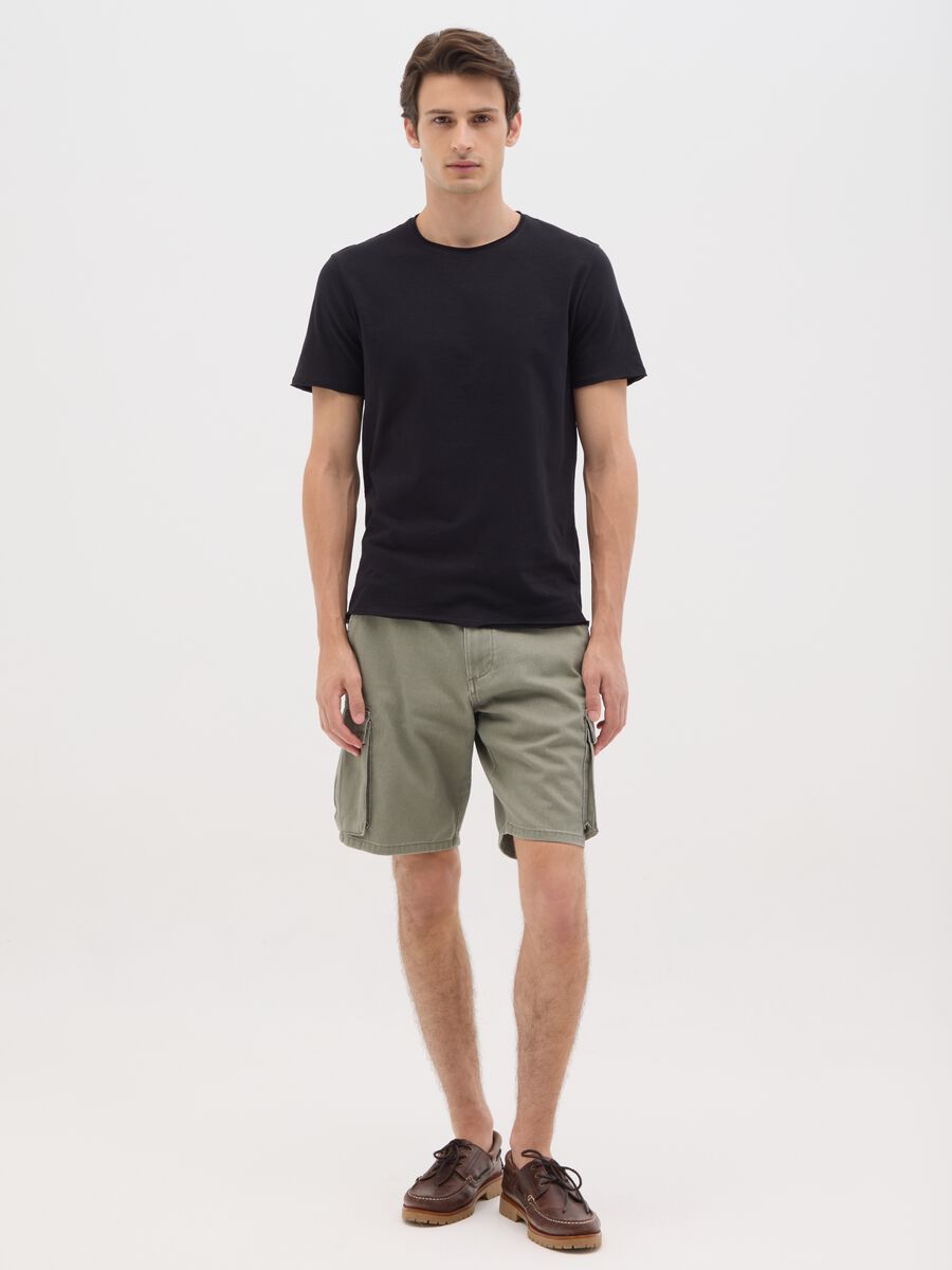 Men's green pure cotton bermuda shorts regular fit_0