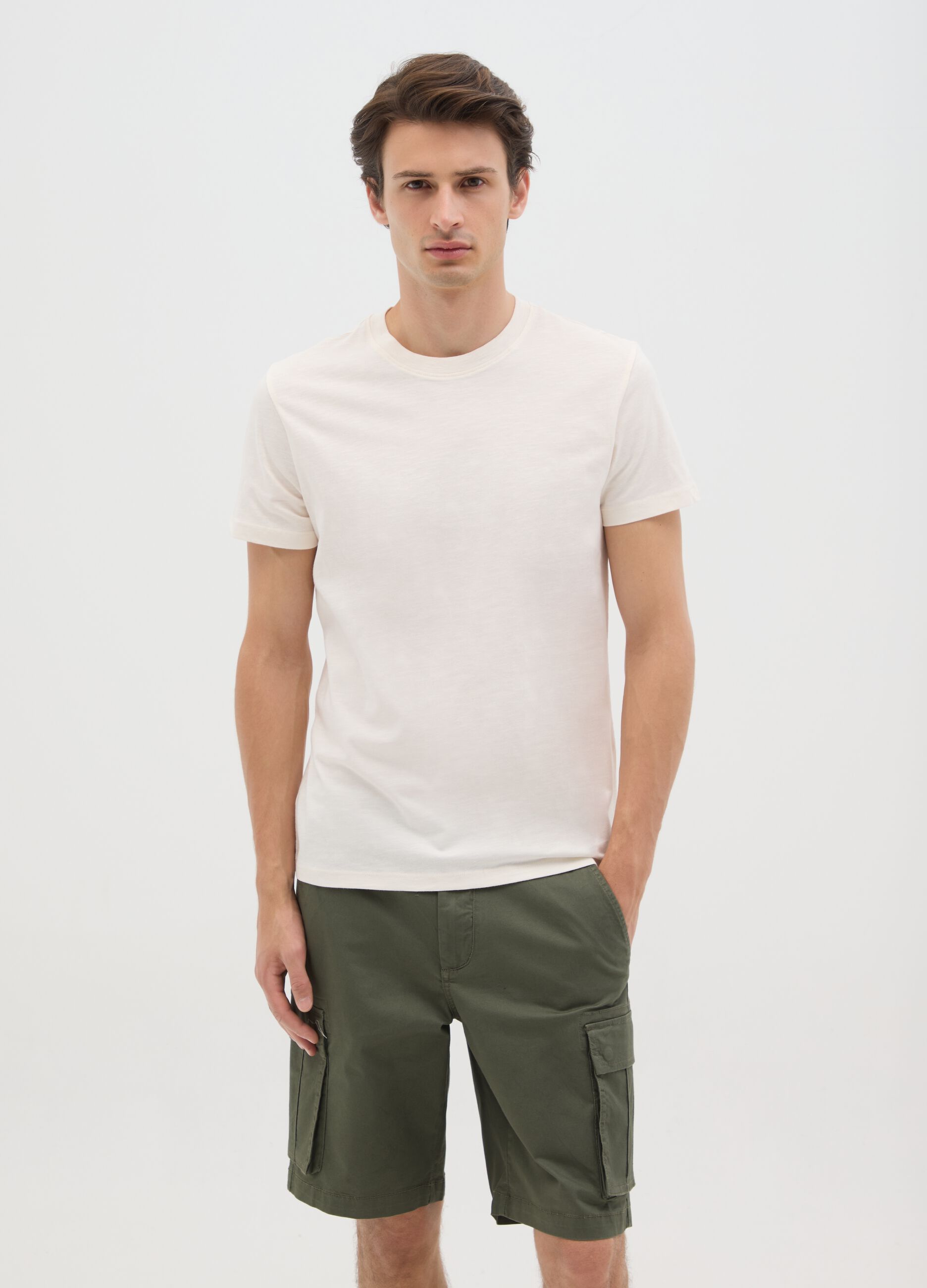 Men's white cotton fitted T-shirt