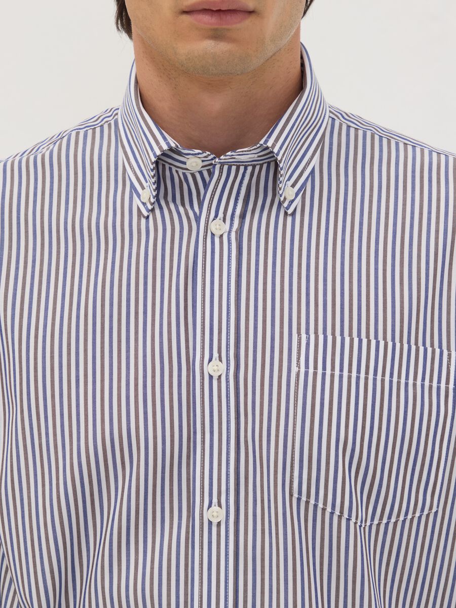 White striped cotton-blend shirt with easy-iron button-down collar_1