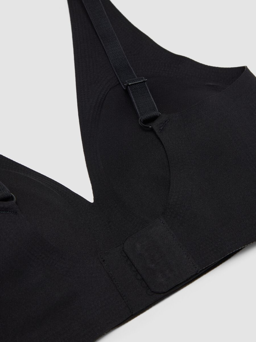 Black bra with removable padding_1