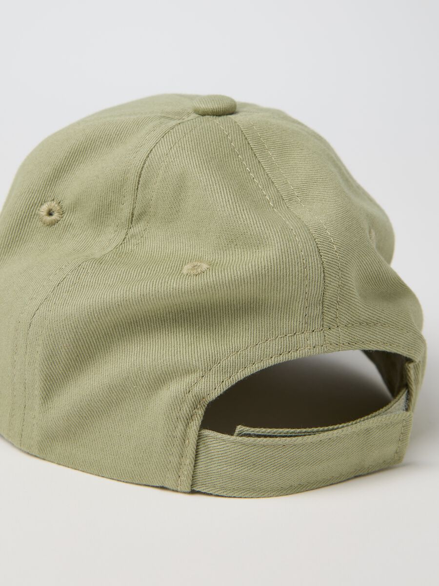 Boys’ green baseball cap in 100% cotton with embroidery_1