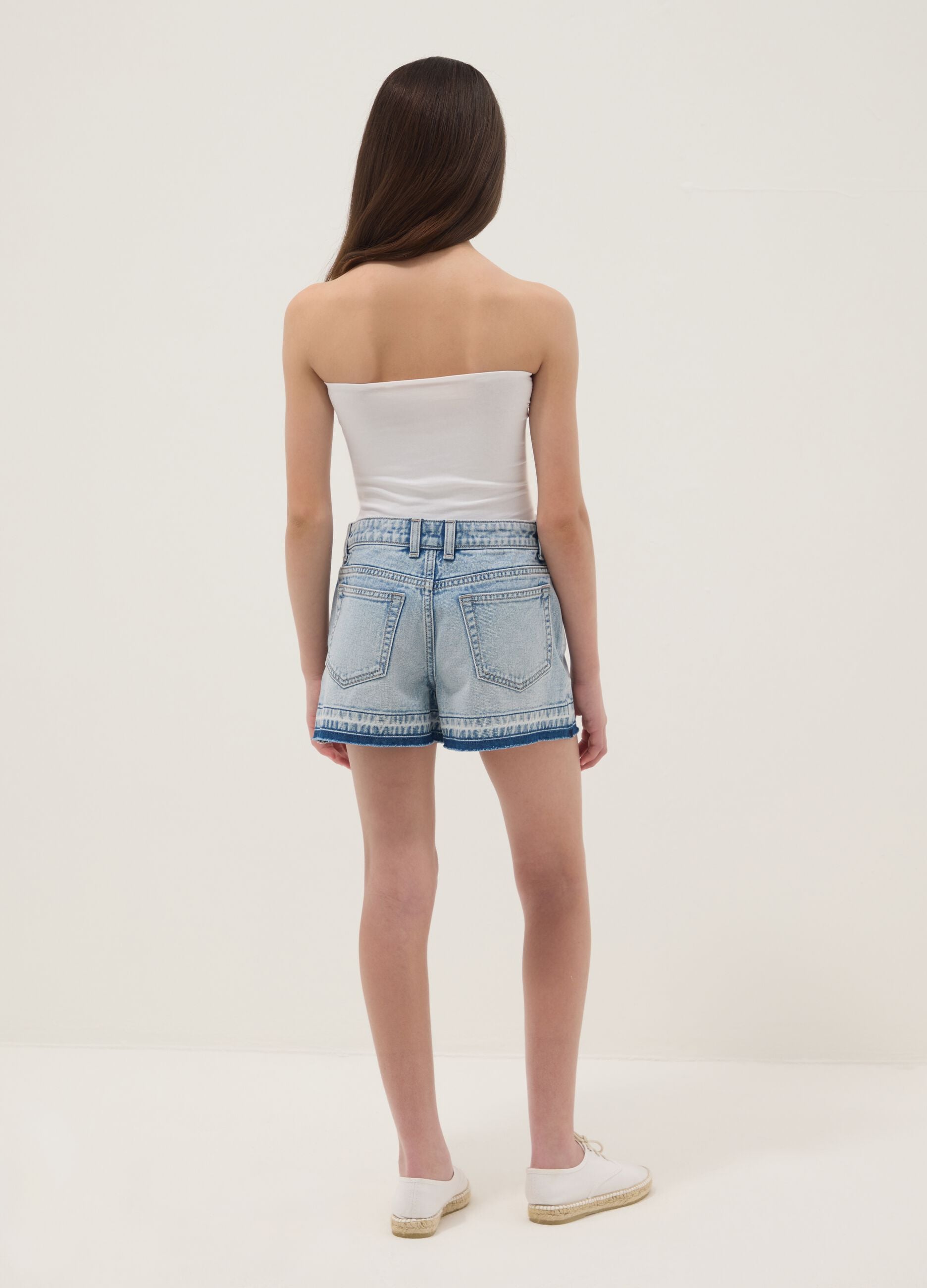 Blue pure cotton denim shorts for girls &ndash; straight fit