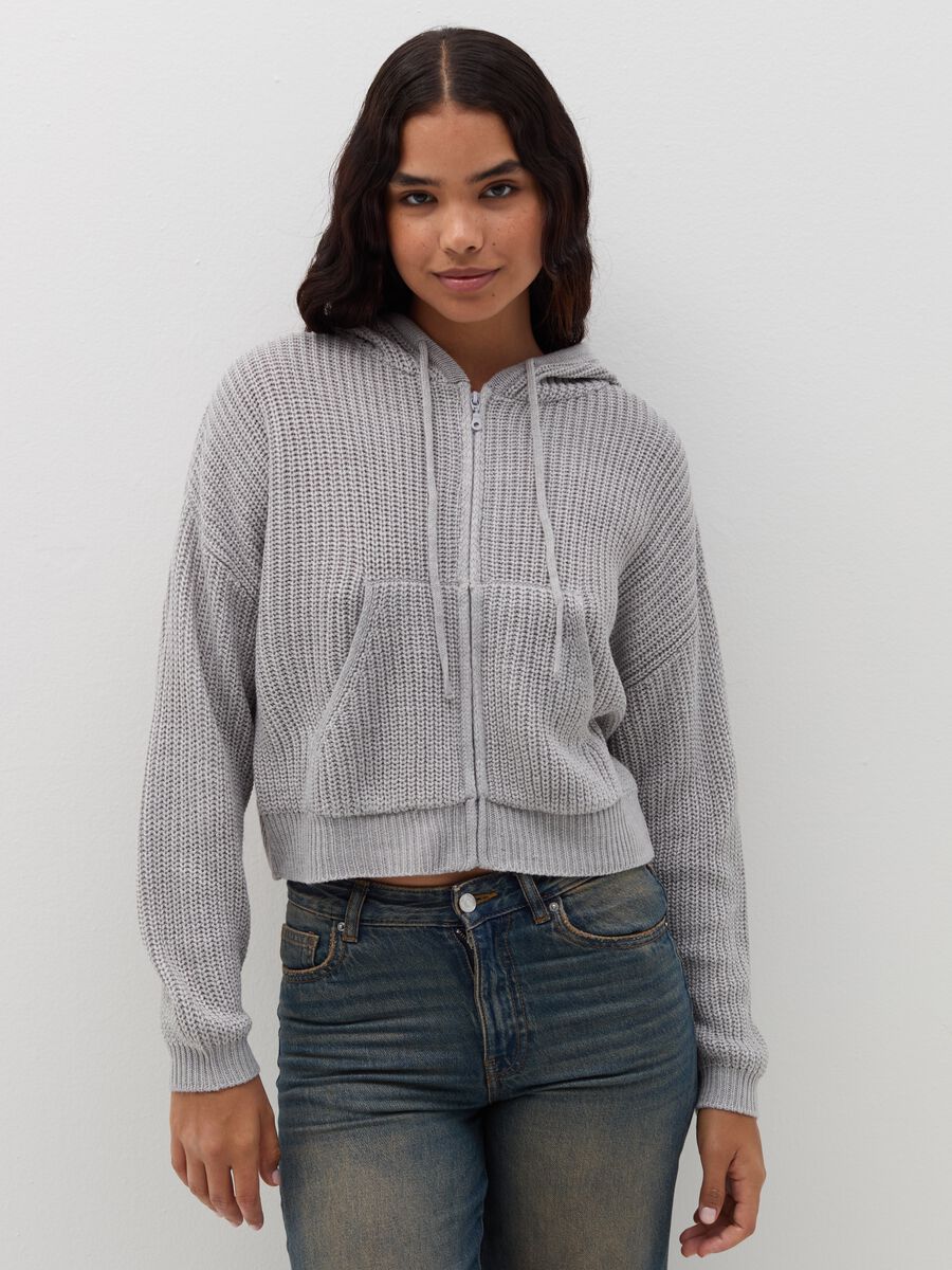 Crop cardigan with hood and zip_0