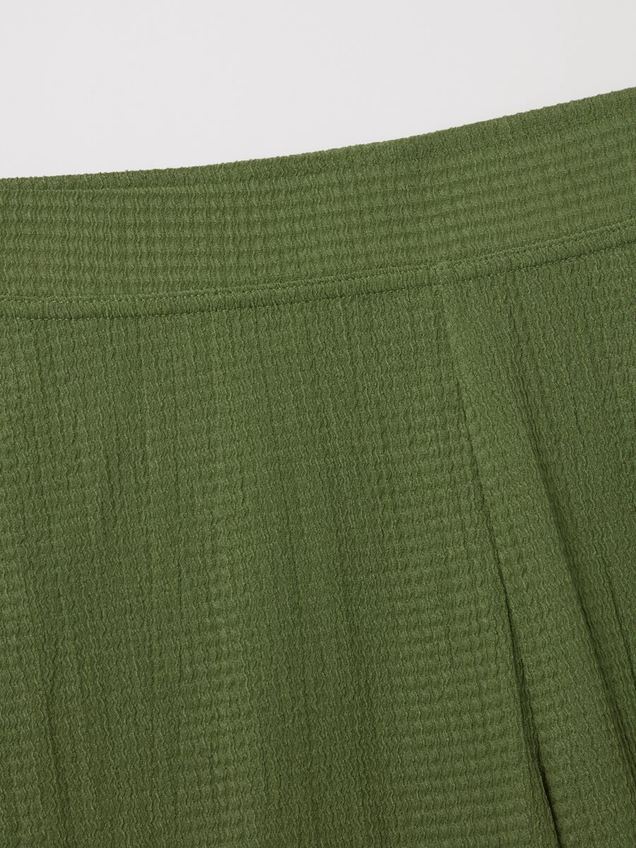 Wide-leg green trousers with waffle weave_5