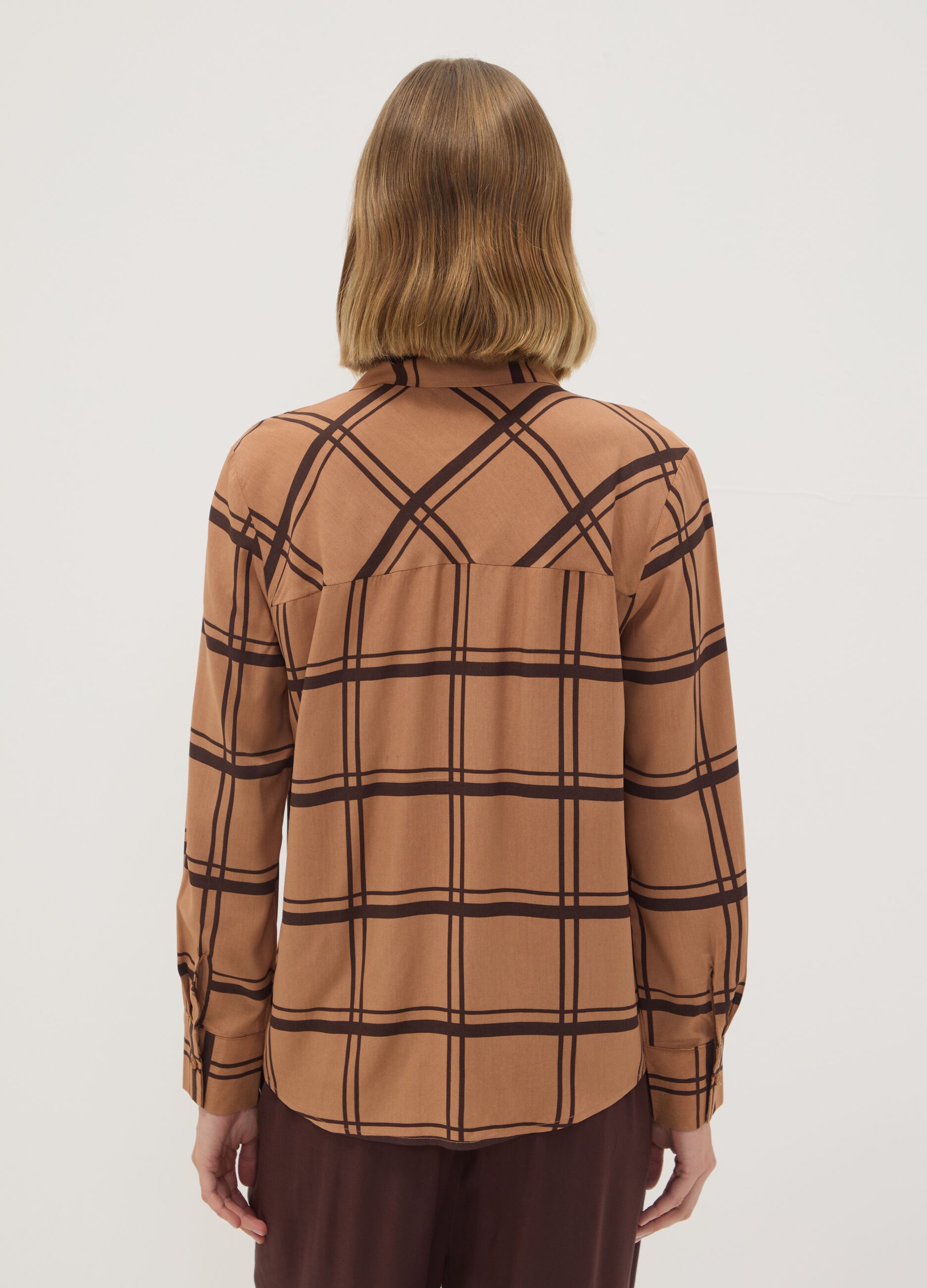 Brown checked pure viscose shirt with neck tie, regular fit