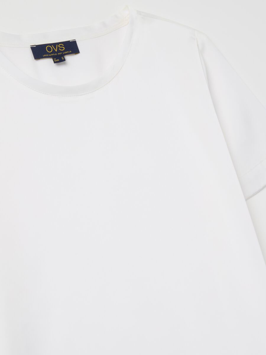 Short-sleeved blouse in satin_5