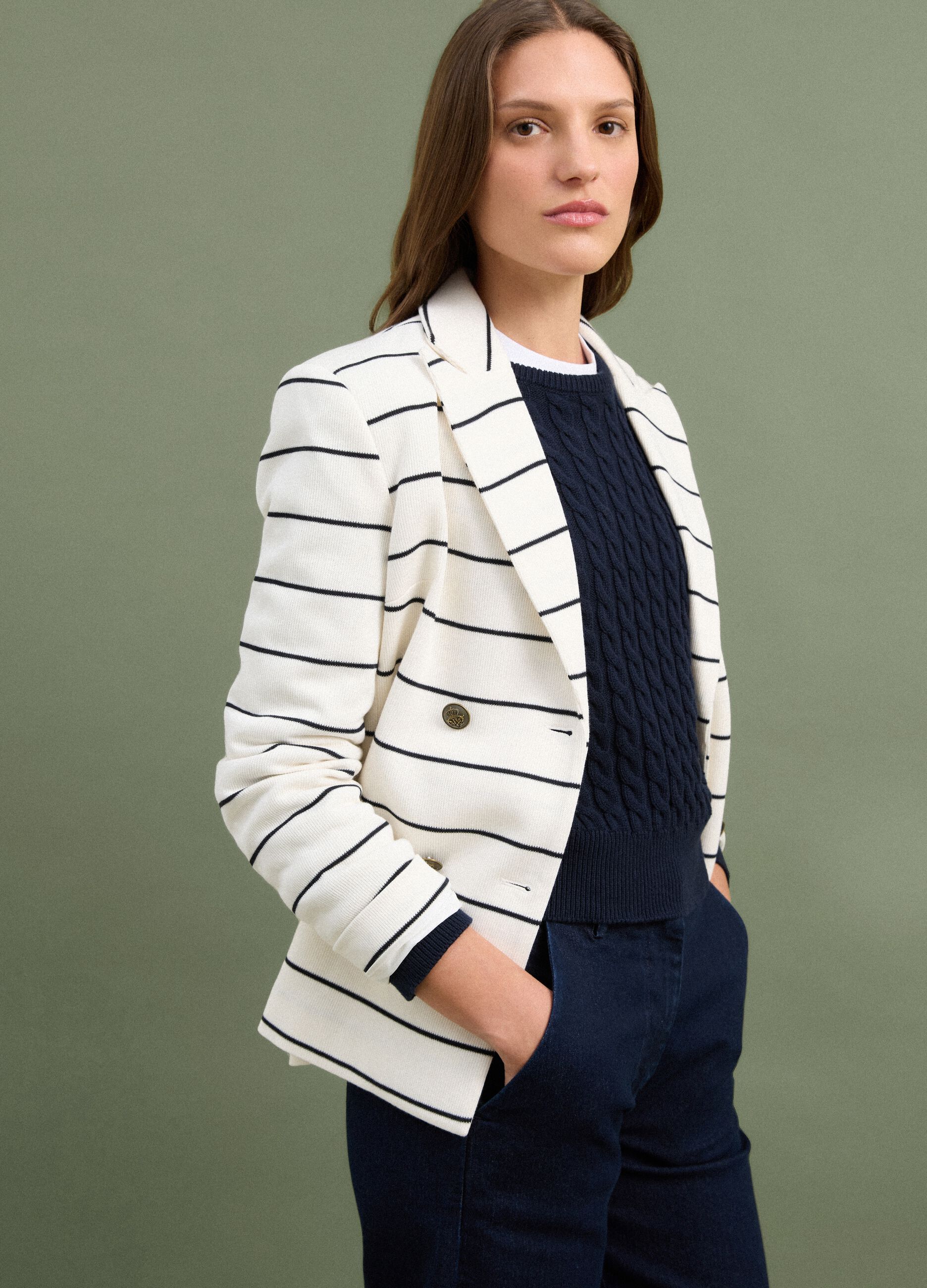 White striped regular-fit double-breasted blazer with classic lapel