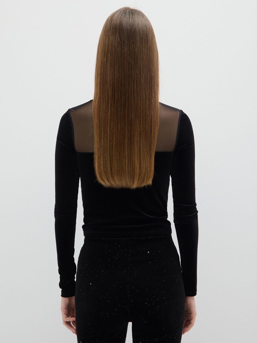 Maglia nera a maniche lunghe regular fit con dettagli trasparenti_3