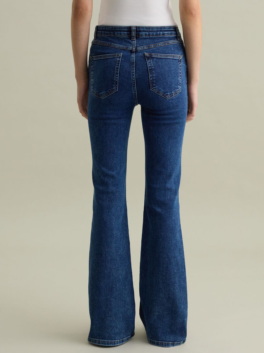 Flare-fit jeans with five pockets_3