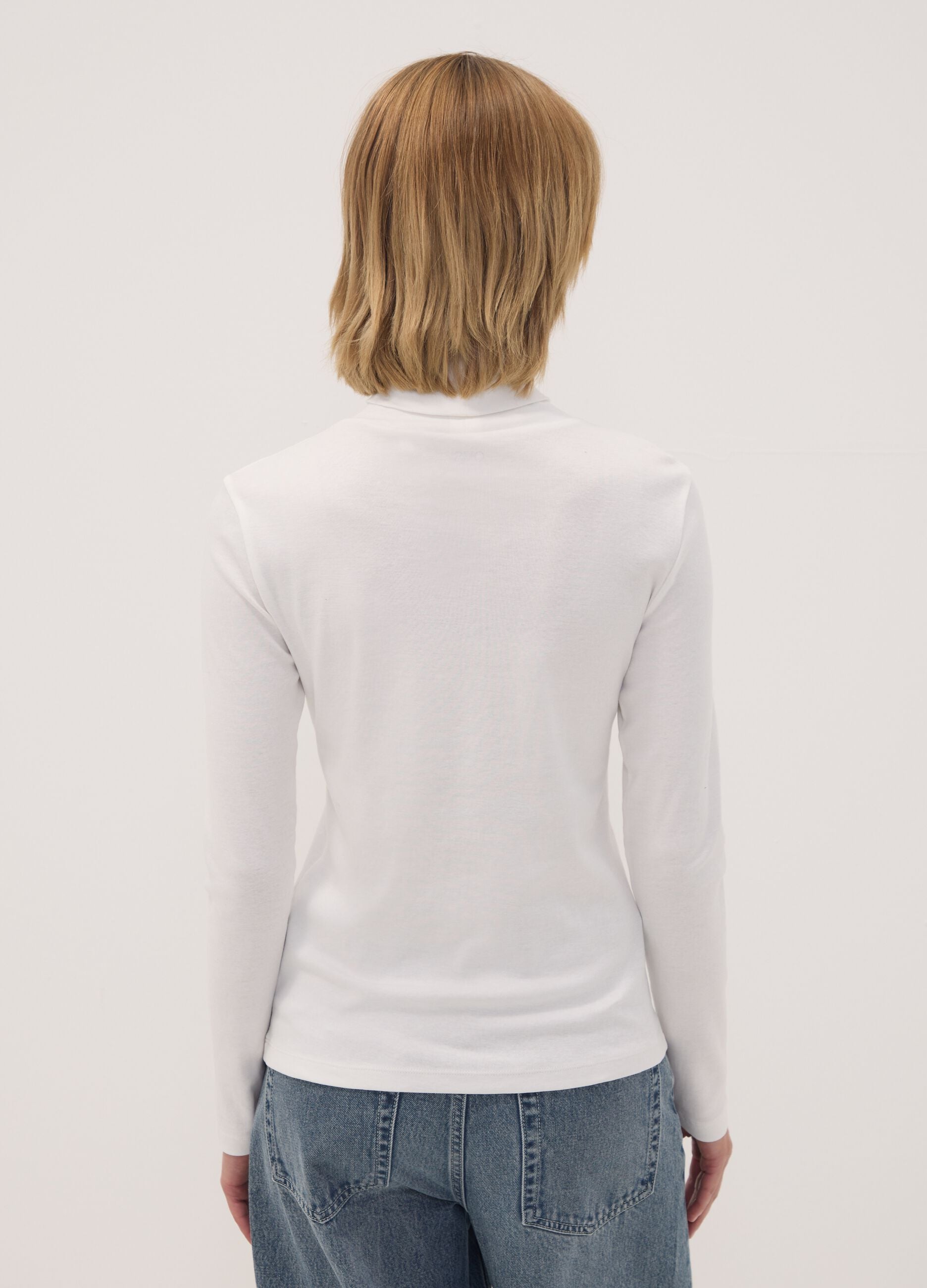 White pure cotton crew-neck T-shirt