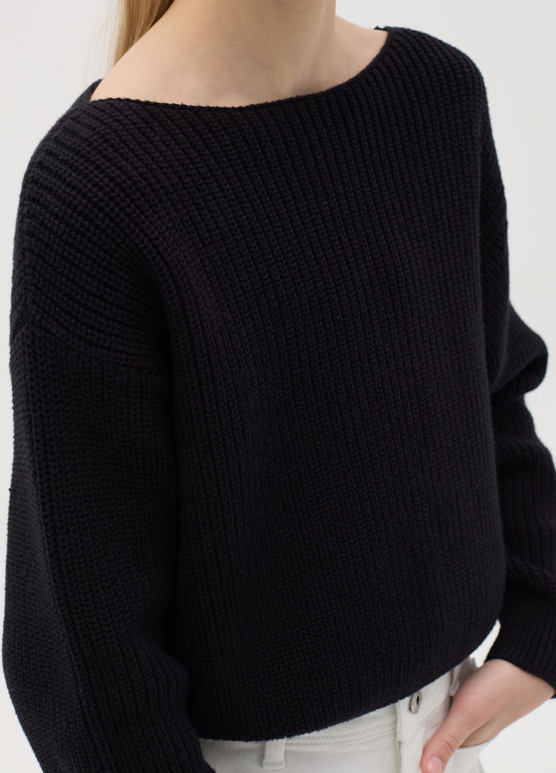 Knit crop pullover