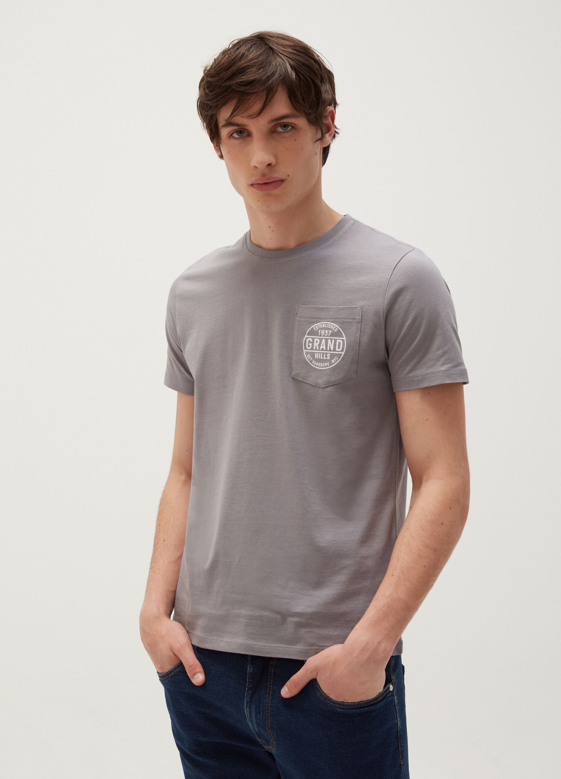 Printed T-shirt with pocket