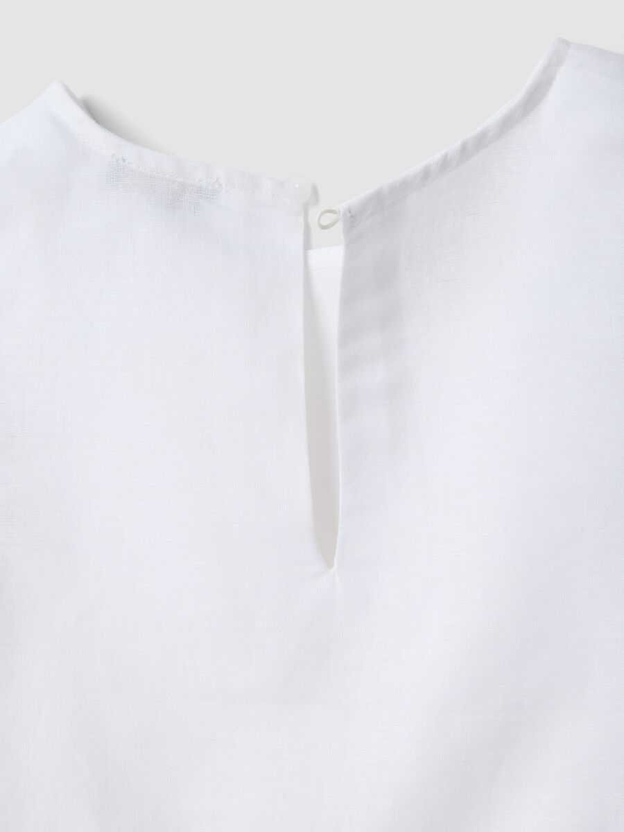 White linen-blend cotton top with ruffle hem for girls, regular fit_3